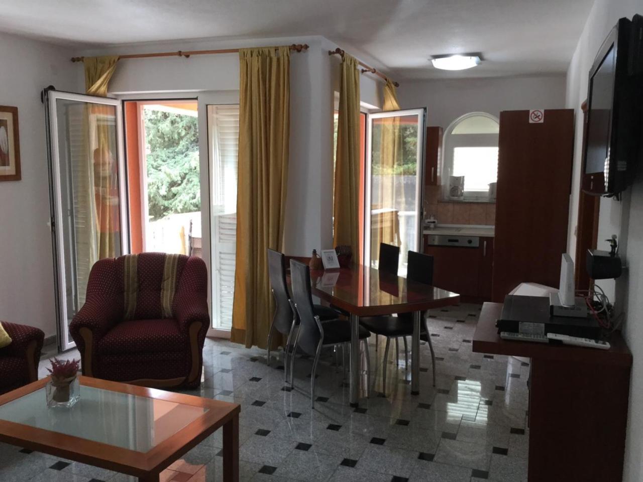 Apartments Sulekic Светі Филип-і-Яков Екстер'єр фото